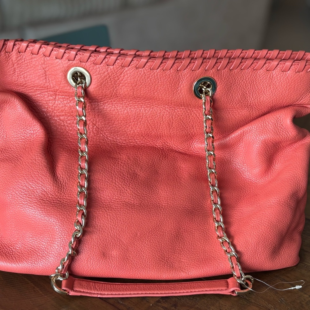 Tory Burch Coral Leather Tote with Gold Chain - Picture 3 of 4